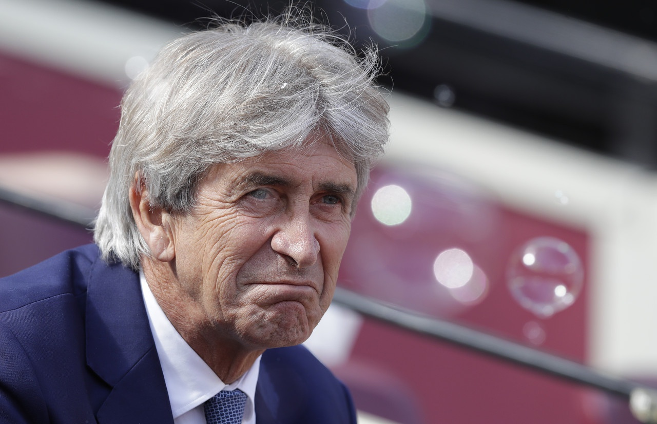 穆里尼奥执教皇马的阵型,皇马历任主教练拉莫斯