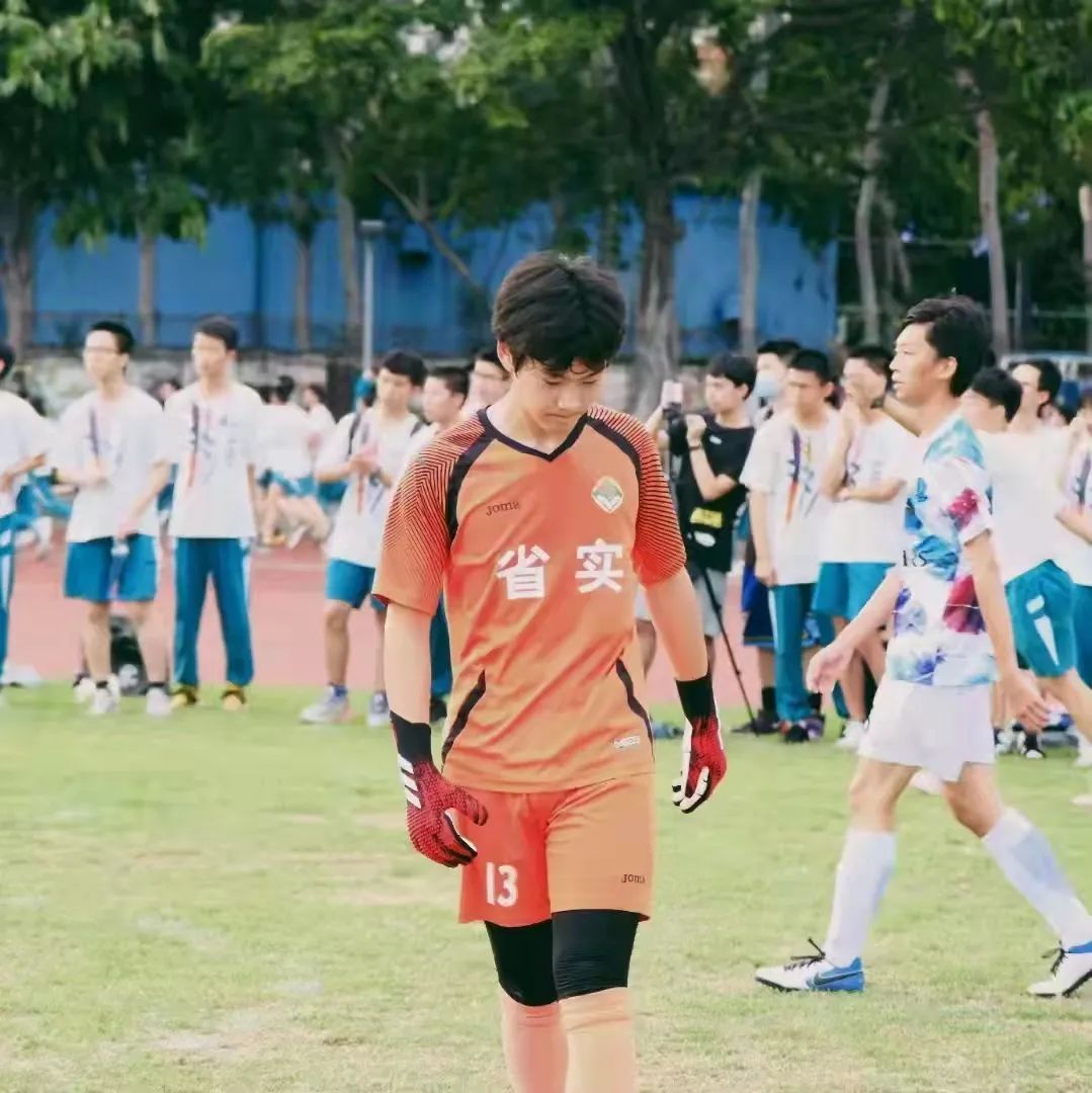 广东省青少年足球守门员,足球王嘉诚守门员