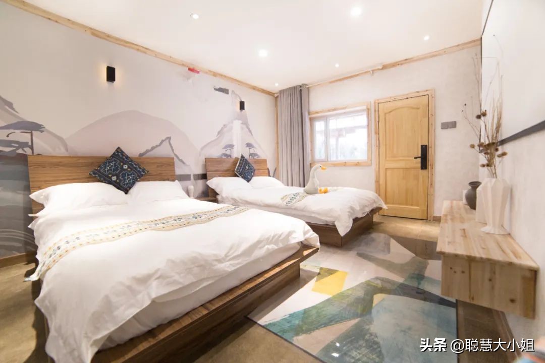 *疆新**，美到封神！配得上“她”的民宿有多少？