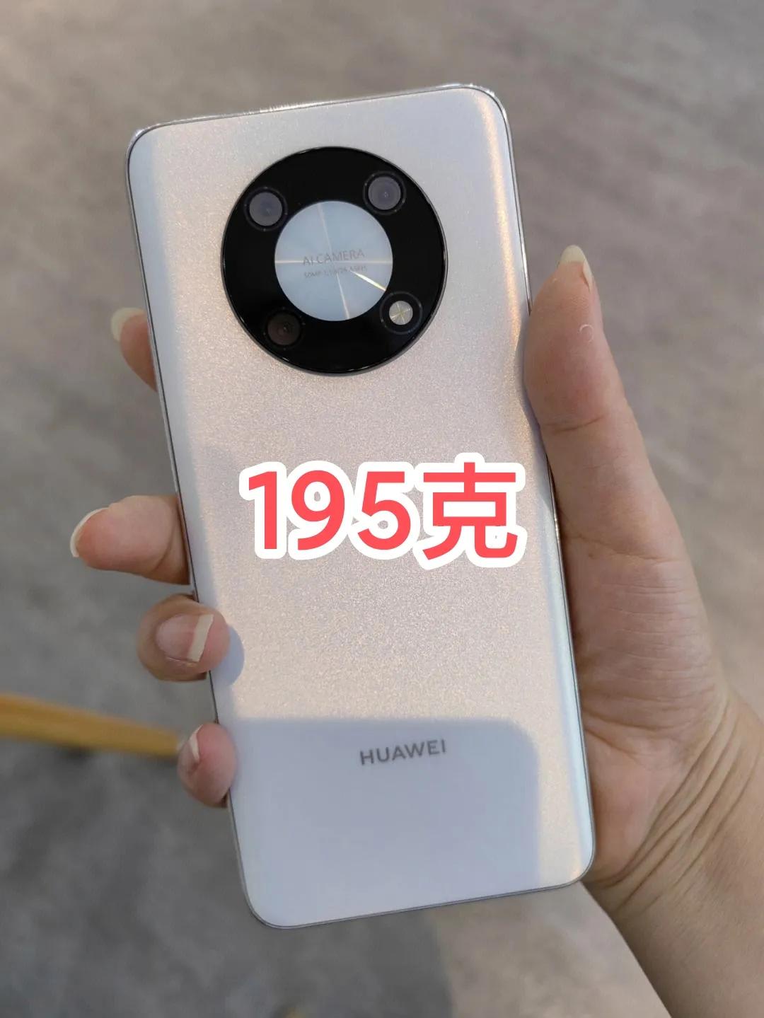 我在路边买了5斤水果，回家一秤，只有2斤8两！你那里呢？