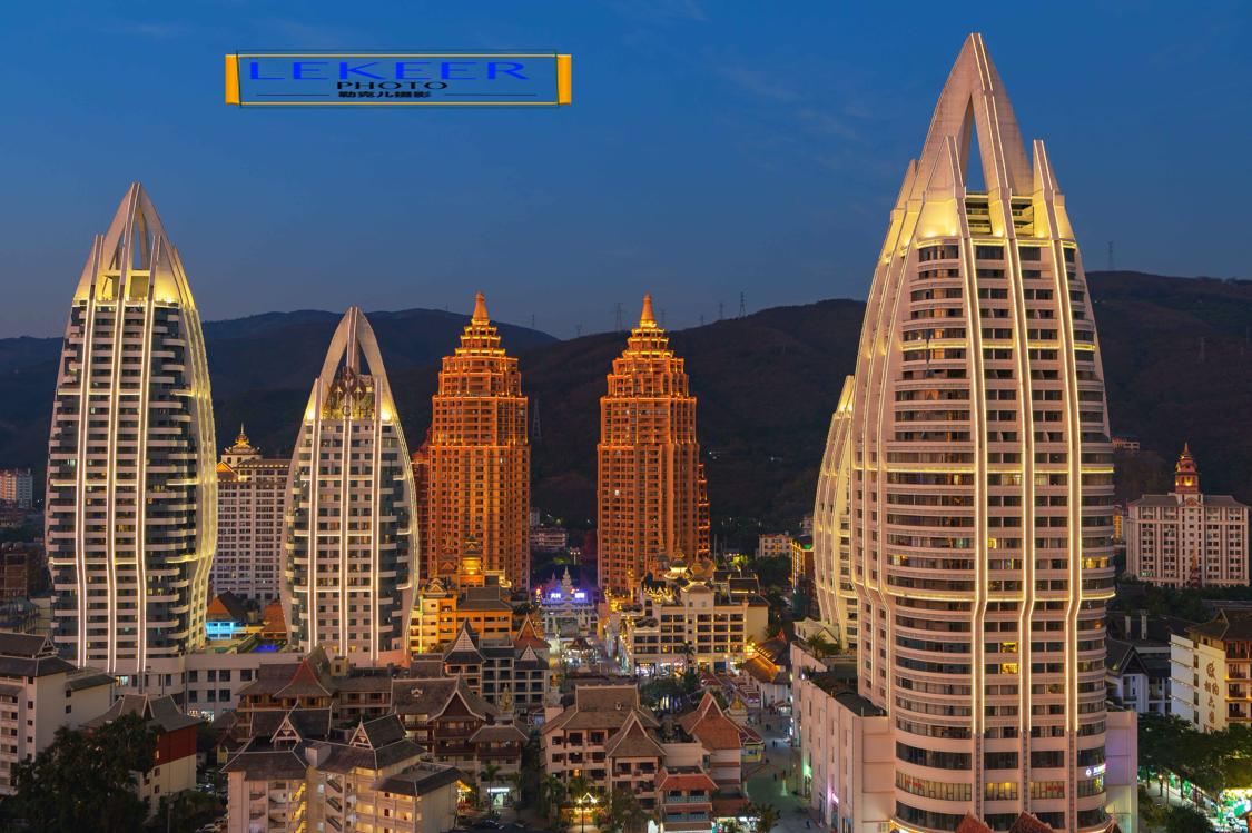 骂版纳是因为你没走出告庄玩版纳跟着小姐姐们走你才晓得味道