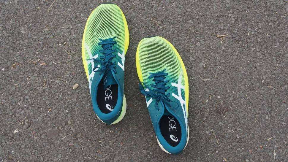 2023跑鞋推荐训练,有哪些适合初跑者穿的跑鞋