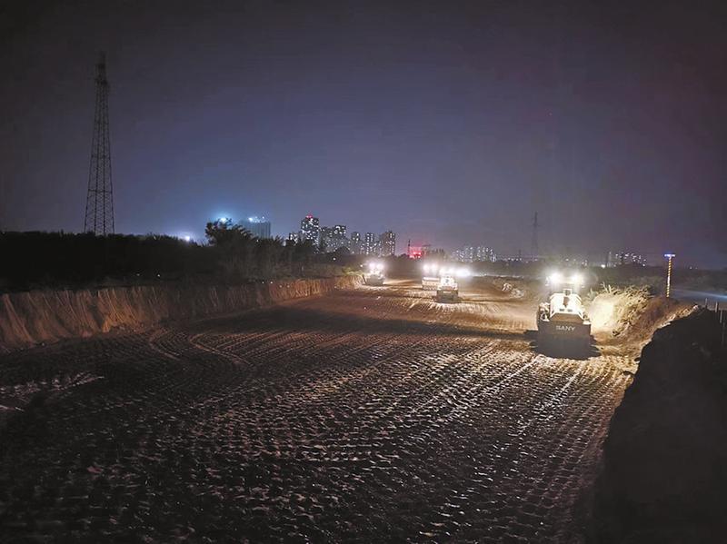 逐梦前行砥砺奋进新征程,逐梦而行筑通途