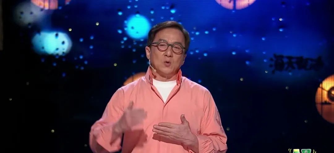 杨幂吐槽成龙,杨幂与成龙视频