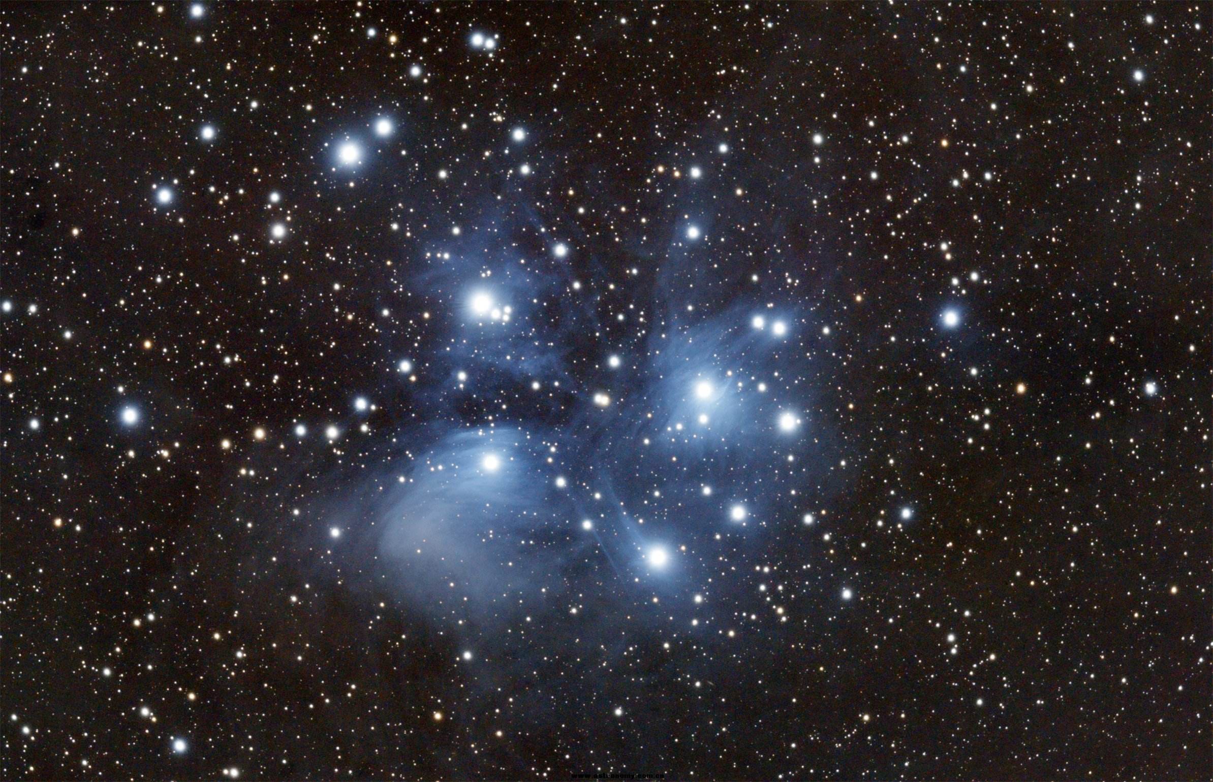 宇宙星系引力异常之谜,可观测宇宙和黑洞碰撞