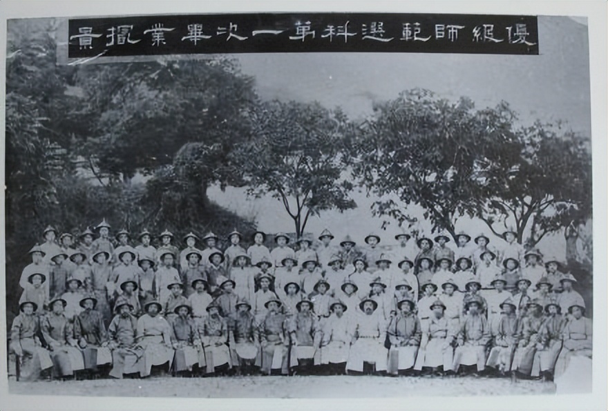 鐭ユ槑琛岀瑑绂忓缓甯堣寖澶у,鐭ユ槑琛岀瑑绔嬭瘹鑷村箍鍝釜瀛︽牎