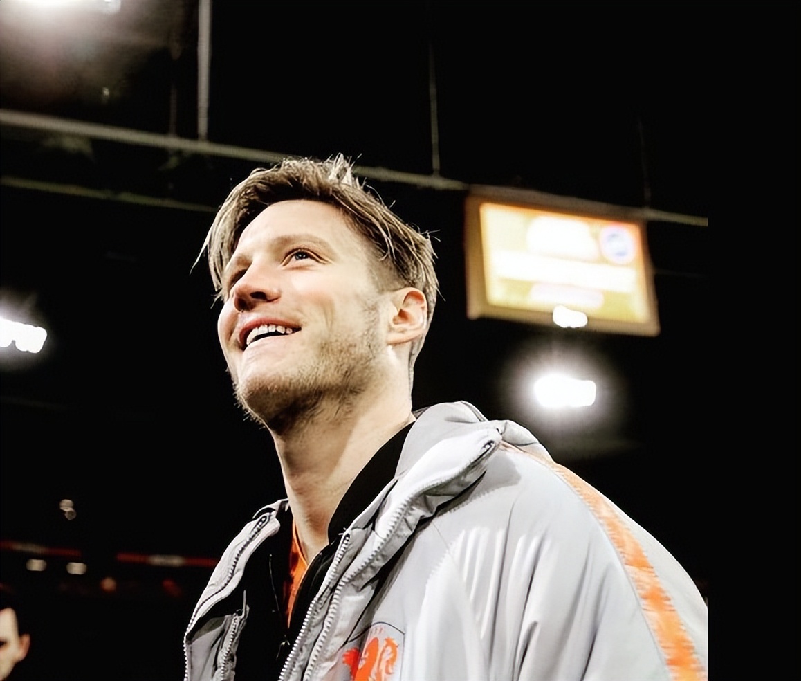 曼联半场迷失之人是顶级富二代妻子和中国有渊源