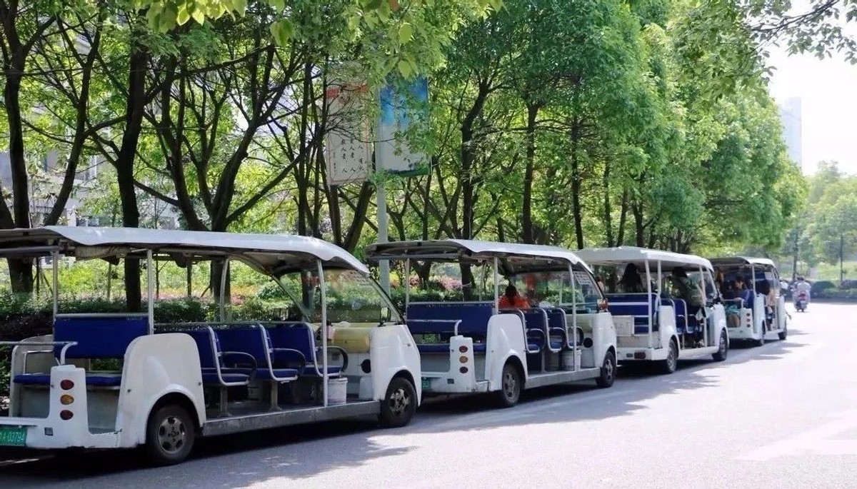 占地7000亩有五个地铁站的大学,重庆地铁4号线直达重庆图书馆