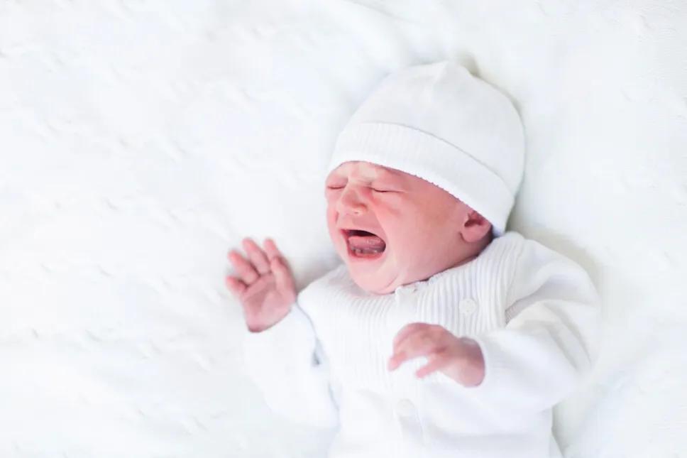 宝宝被吓到后会出现什么症状,宝宝被吓到的症状表现