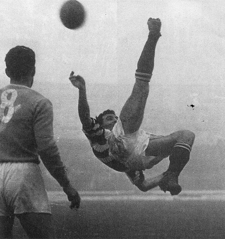 帕罗拉：尤文图斯的传奇忠魂，被誉为“倒钩先生”