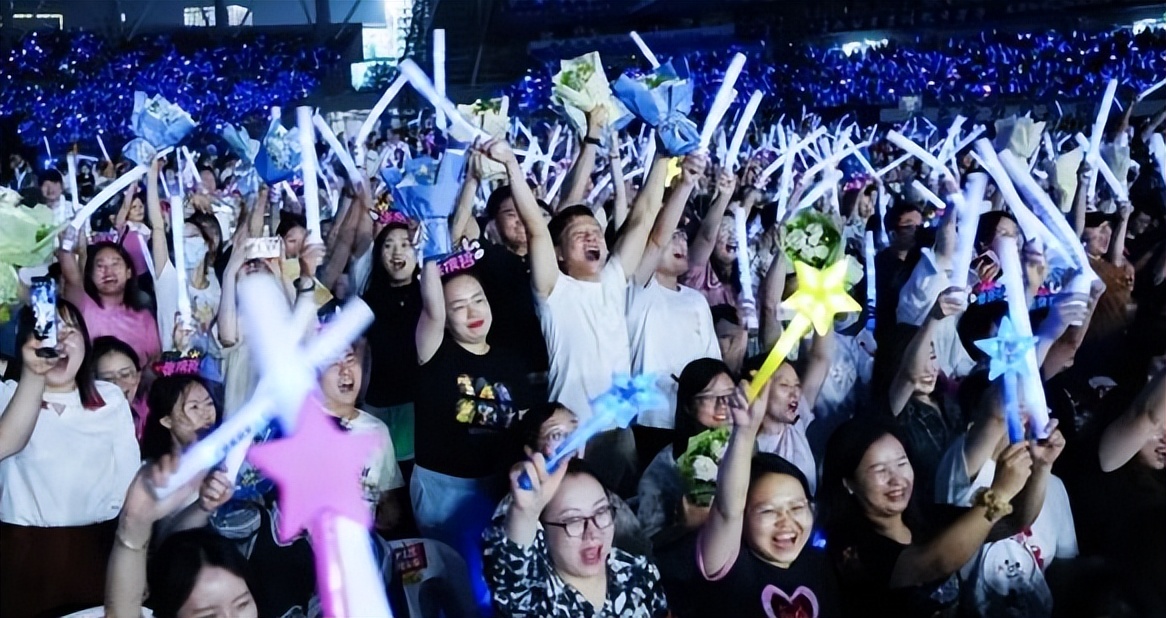 张信哲哪一场演唱会经典,张信哲演唱会为什么评价那么好