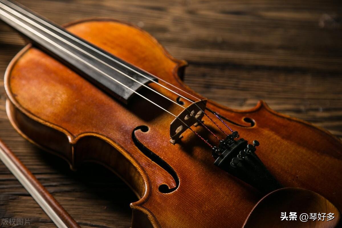 自学小提琴多久能拉一首曲子,零基础学小提琴一年多少钱
