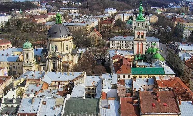 中美军方高层谈台湾问题,外媒讨论台海局势