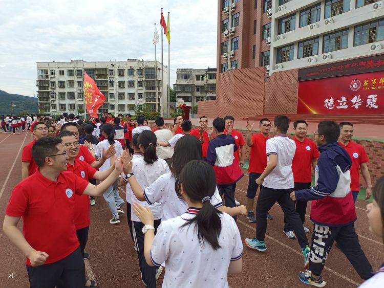 为中考全力以赴,为梦想拼搏中考