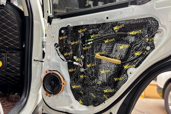 荣放rav4改装音响广西店,泉州荣放rav4音响改装