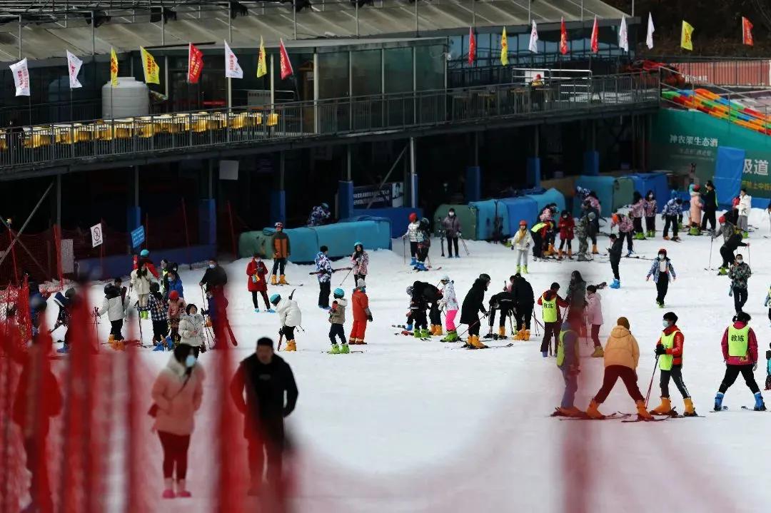 武汉周边滑雪场排名,武汉九峰山滑雪场开放时间