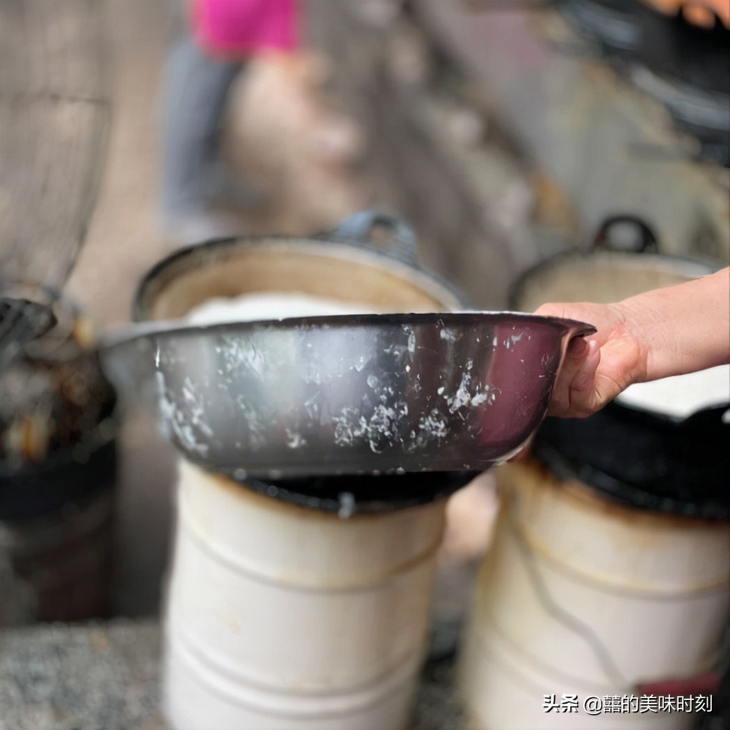 江苏小镇的独一份美食，60口锅做不过来，20元1个年赚过百万