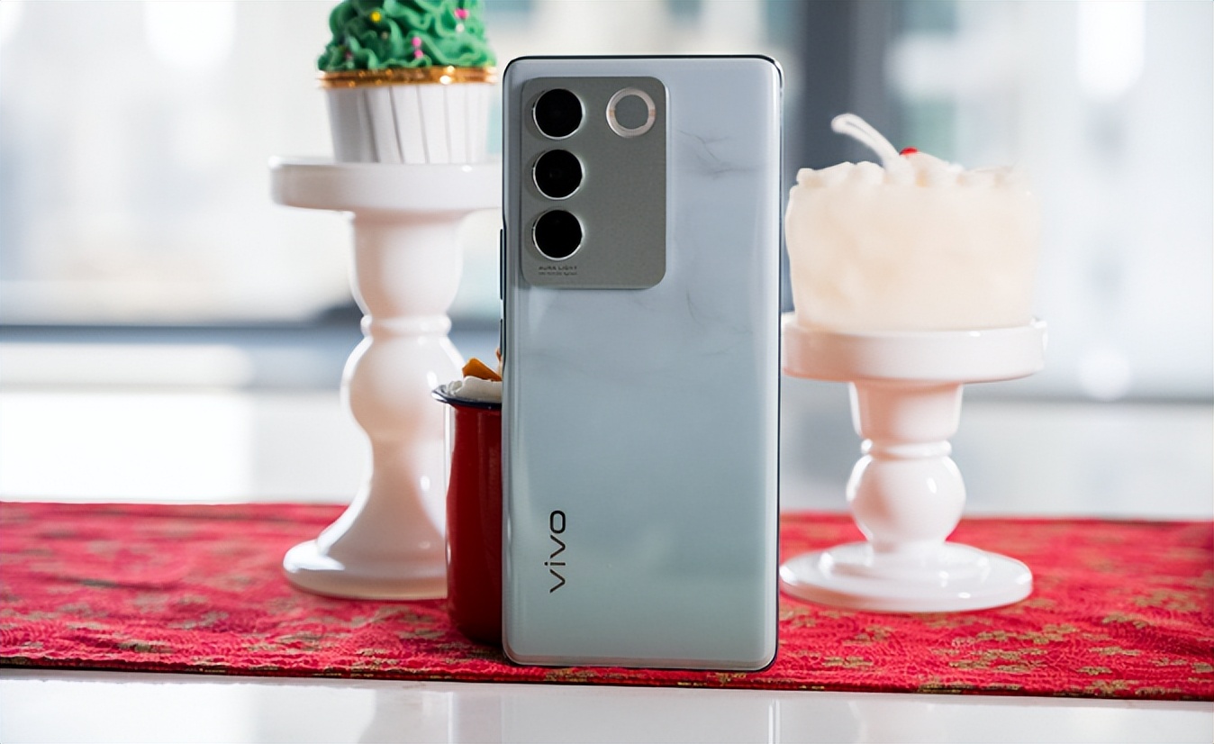 目前最值得入手的4个手机,这4部手机最值得买