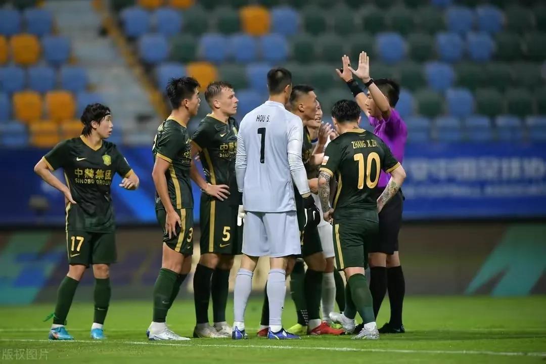 中超徐新红牌,韩媒评价中超联赛