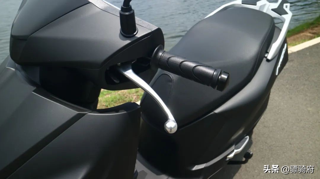 五羊本田摩托车踏板ncr125价格,五羊本田ncr125