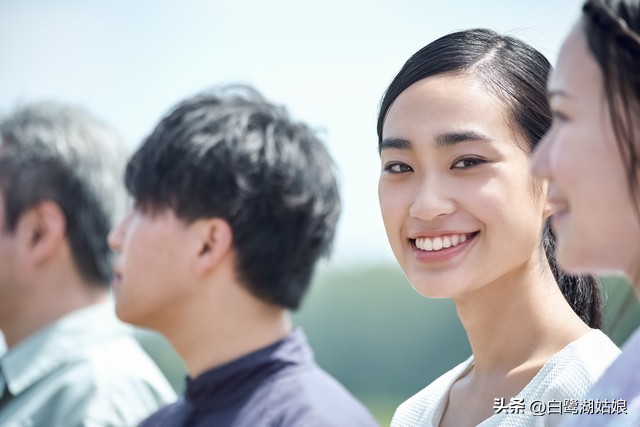 儿子和女朋友谈了三年打算结婚,儿子和女朋友领证结婚了