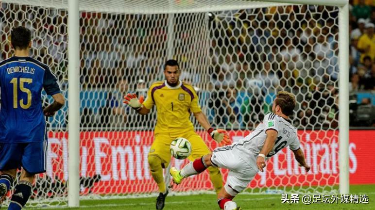 最后时刻戏剧性的十大进球,令人羞辱的进球