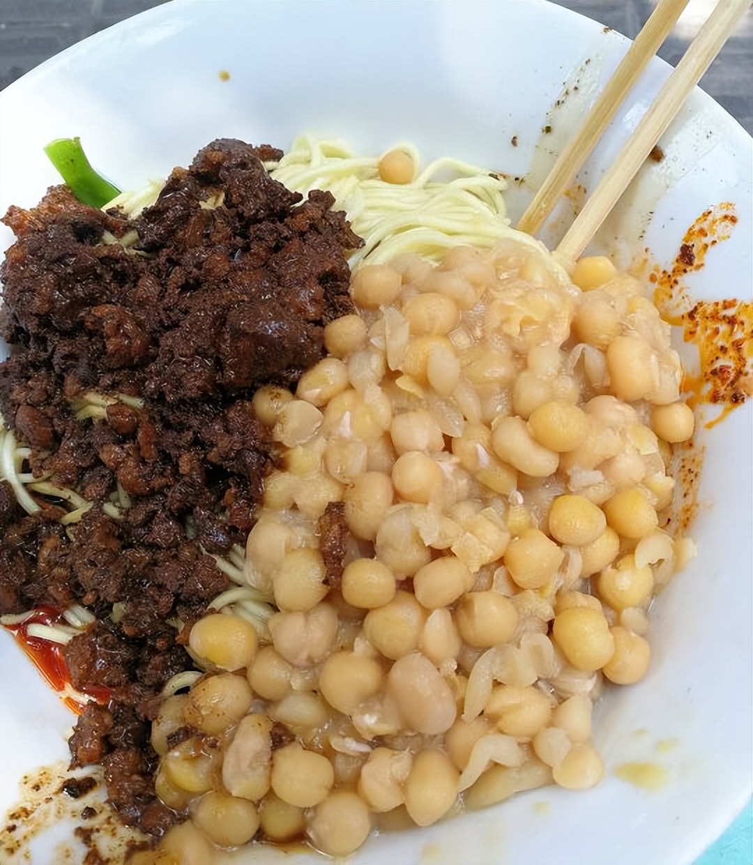 曾经风靡一时的重庆小面,还记得十多年前的重庆吗