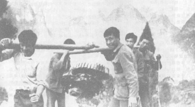 波音737空难飞行示意图,波音737空难事件坠落高度