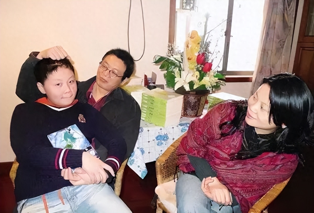 谍战之父麦家：55岁生3胎，父亲和儿子让他心痛落泪