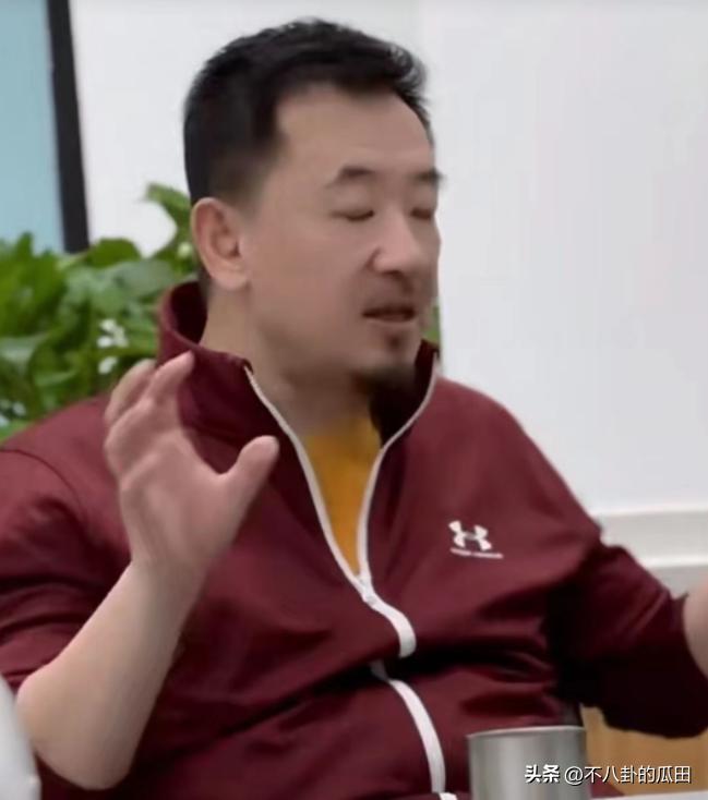 一天5个瓜!公开恩爱、确诊癌症、劣迹复出，娱乐圈太猛了