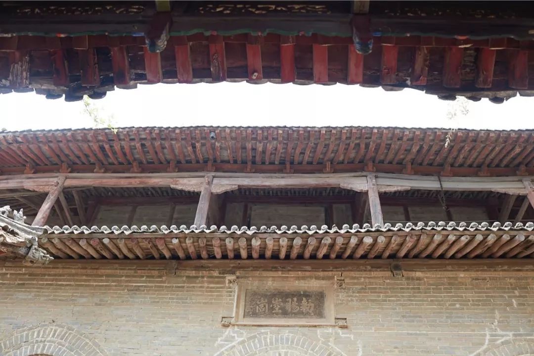 吃到嗓子眼的牛肉面,吃到嗓子眼的榴莲自助