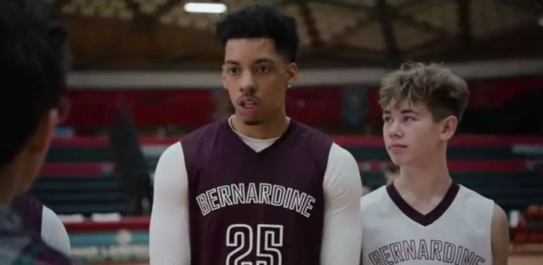 豆瓣8.7-9.2分的《美国囧案》，太重口了，让人哭笑不得