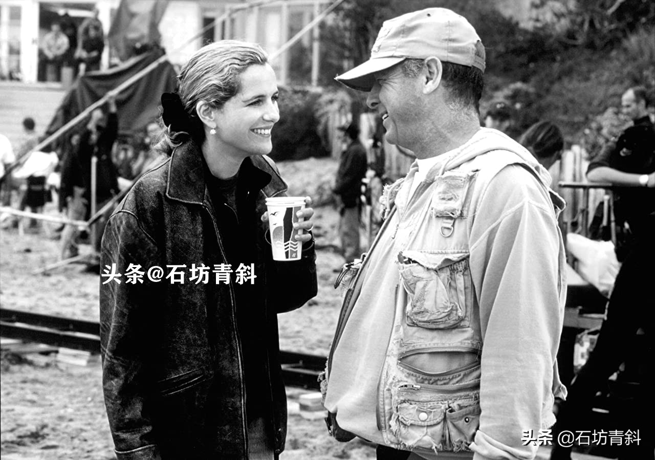 汤姆汉克斯前妻,汤姆汉克斯被曝出轨丑闻