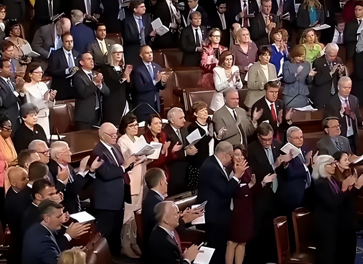 7月4日:台岛还没回归中国普京有了新想法,台媒:严防俄军引爆台