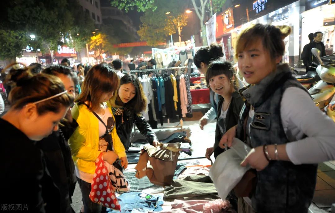 收入低的人能做什么副业,月入4千适合做什么生意