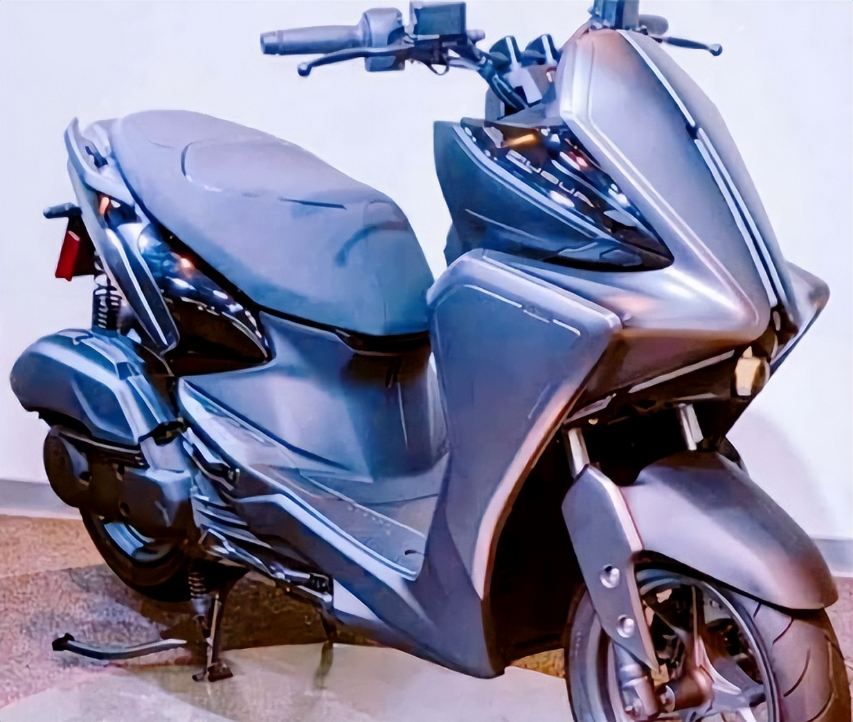 飞鹰仿雅马哈哪一款,雅马哈r3飞鹰rm35