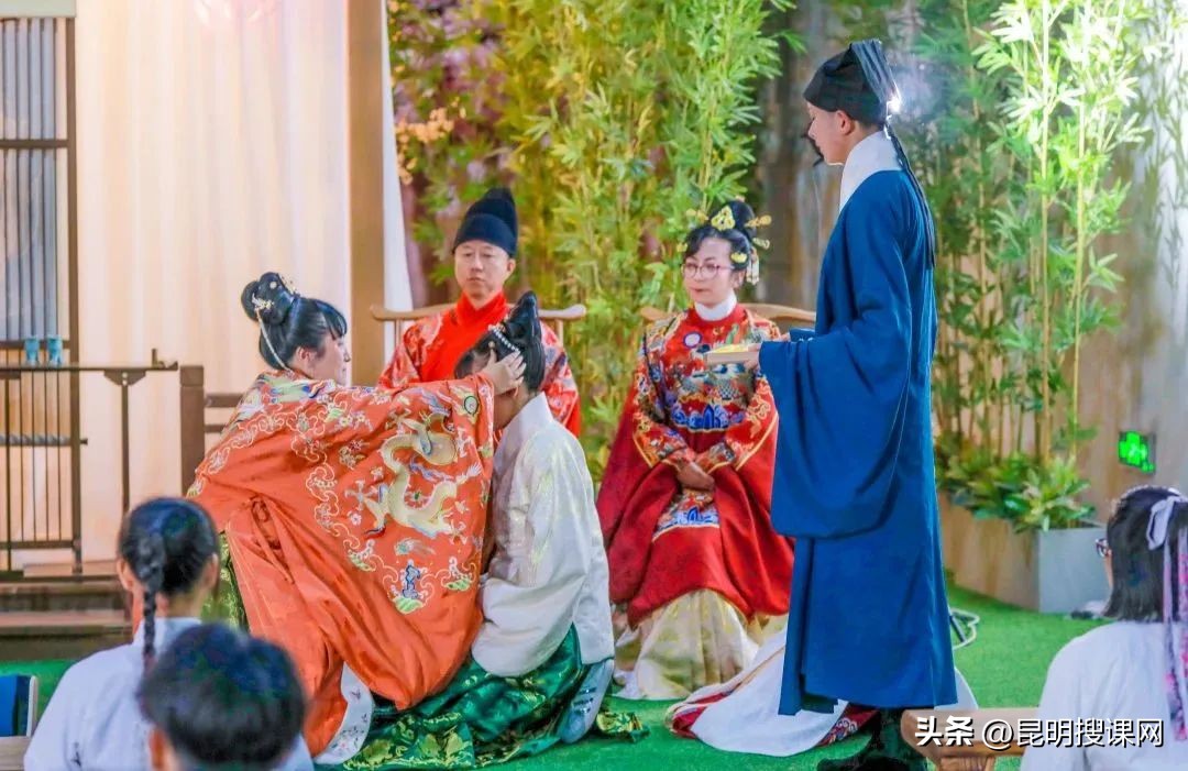 多彩生活缤纷寒假,多彩生活文化活动校园