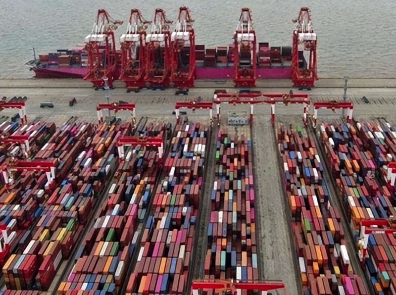 王忠新：关于中国蝉联贸易第一大国背后的冷思考