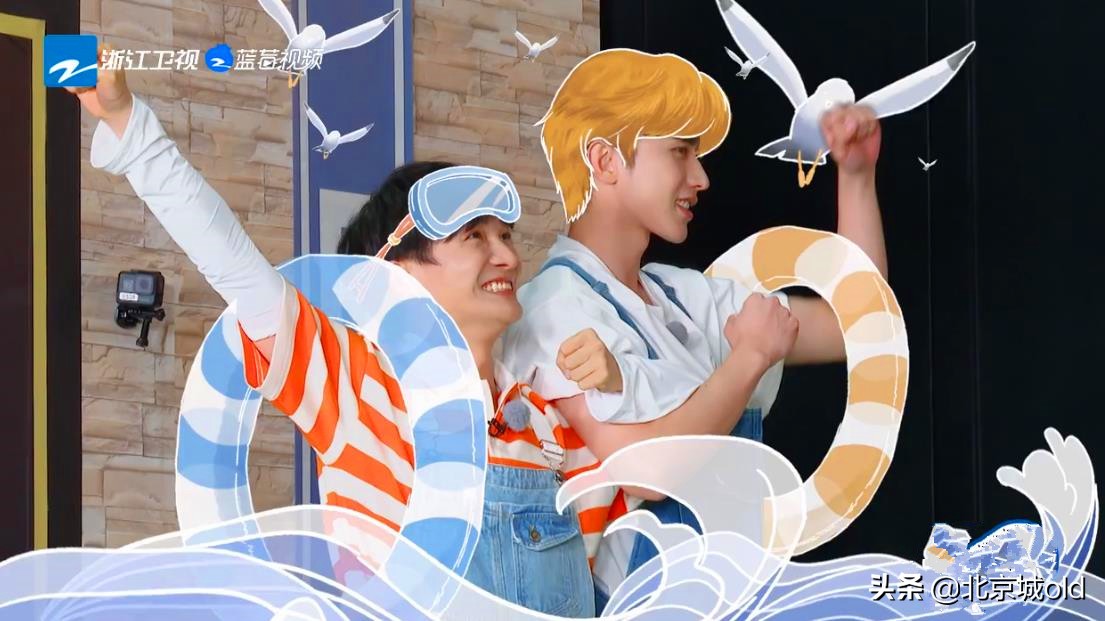 奔跑吧第十季周深搞笑花絮,奔跑吧第四季周深指压板