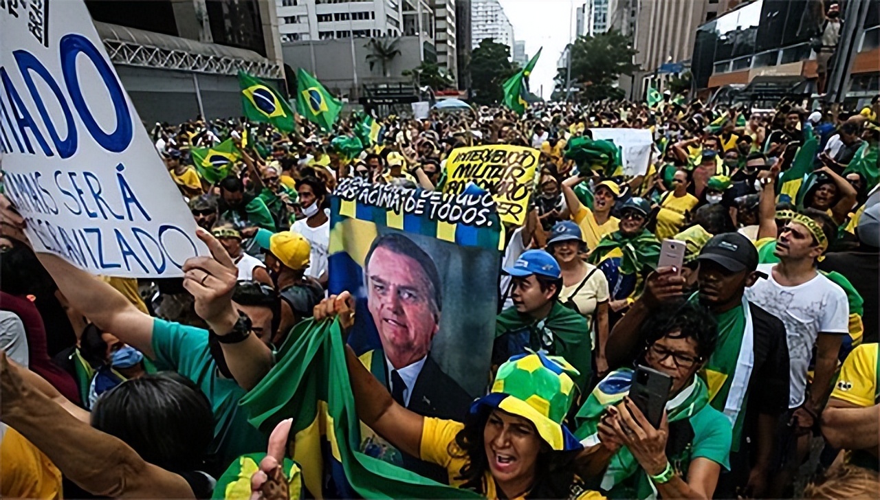 中国经济大发展，从巴西装1亿2000万斤白糖回国，印度要羡慕了