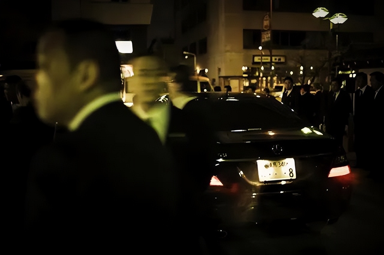 “代客复仇”*局骗**：任务常被层层转包，有“杀手”和目标对象联手装死骗钱