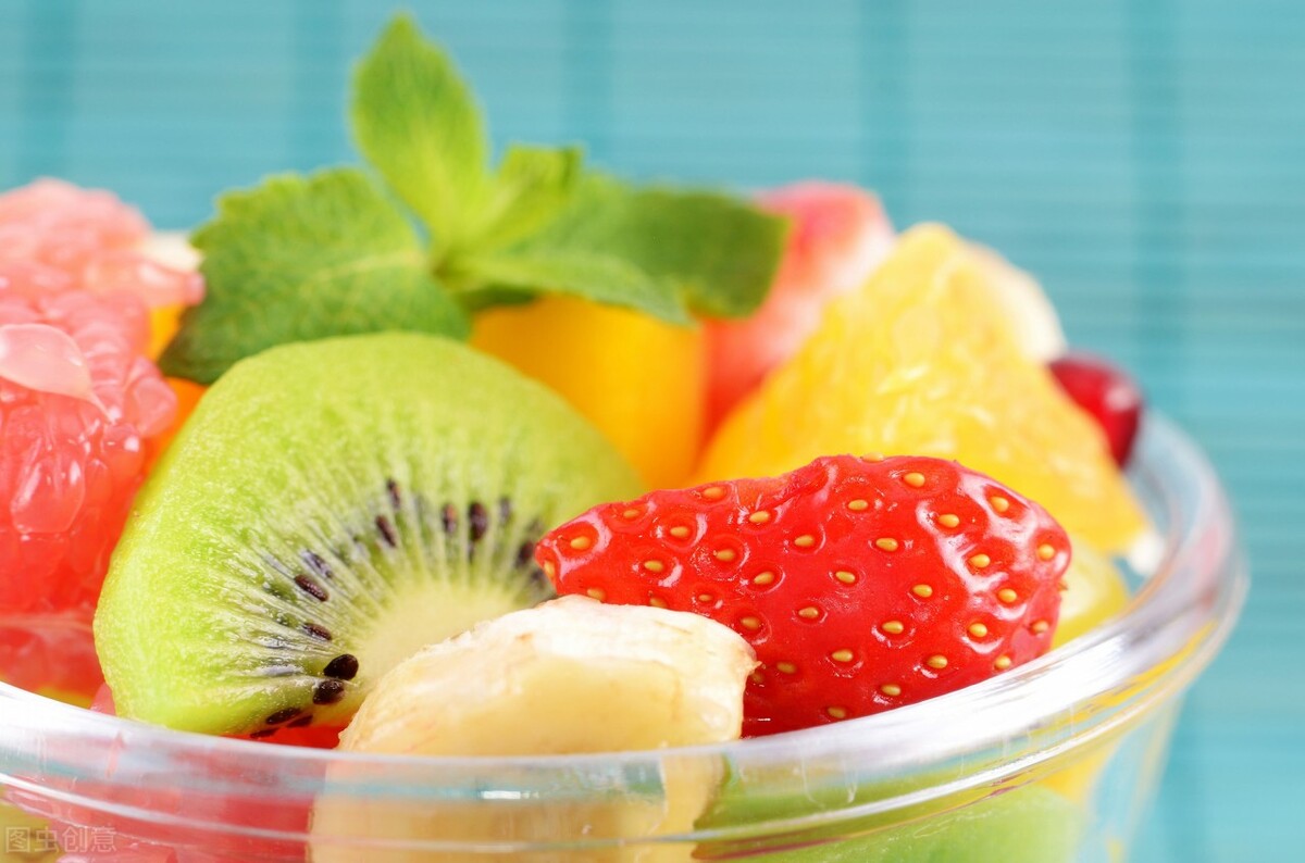 脸上出油严重如何控油小诀窍,脸出油适合的清洁泥膜清爽不刺激