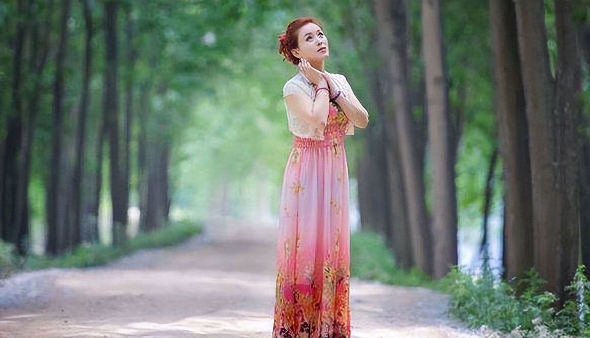 一个极度抠门的人有多可怕,很抠门的人都有哪些