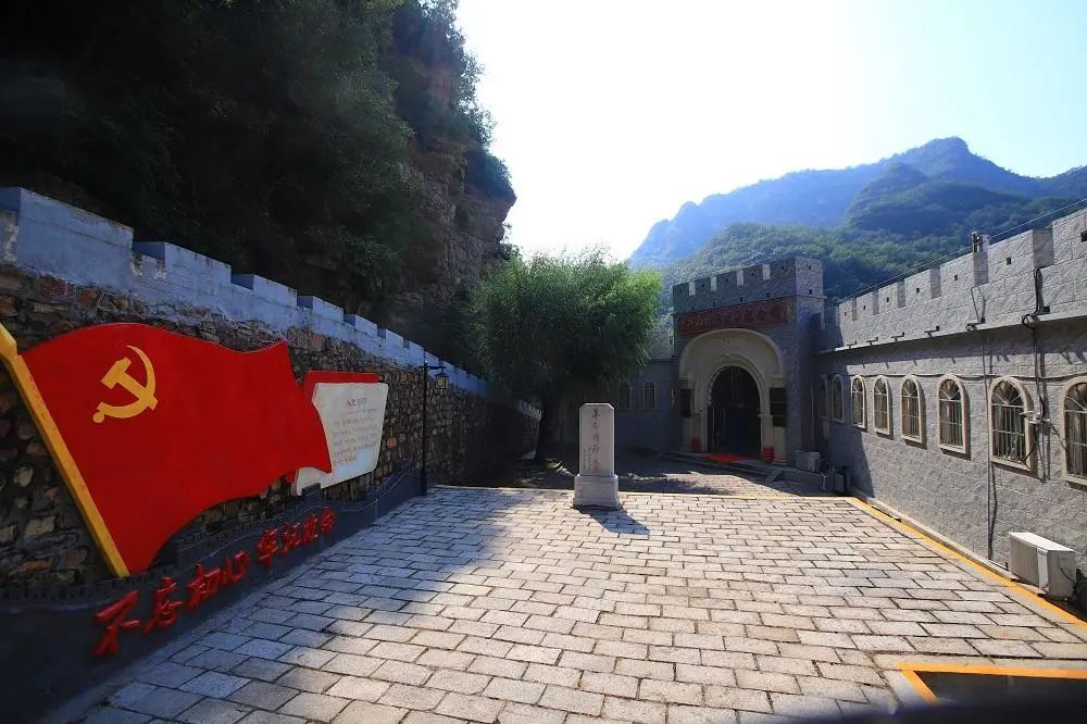 打造党员教育培训新阵地,扎实推进党员教育培训的经验做法