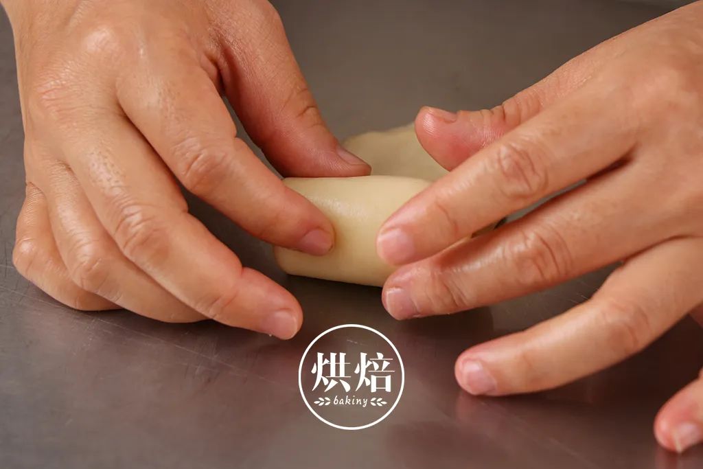 15块一个的蛋黄酥,平价好吃蛋黄酥