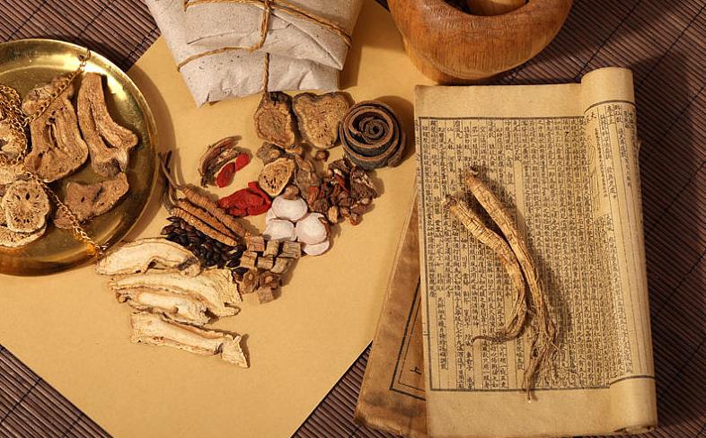 乏力腰酸背疼畏寒头痛,腰酸怕冷有什么好办法解决