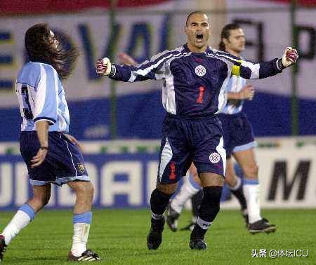 守门员评价卡洛斯任意球,卡洛斯逆天任意球守门员