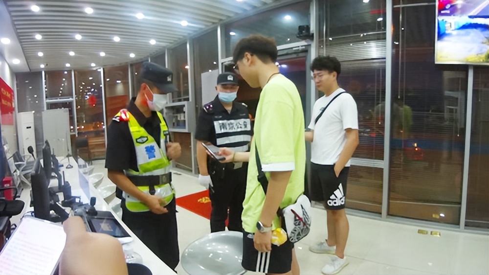 手机指纹锁有危险吗,手机指纹锁每个指纹都能解开吗