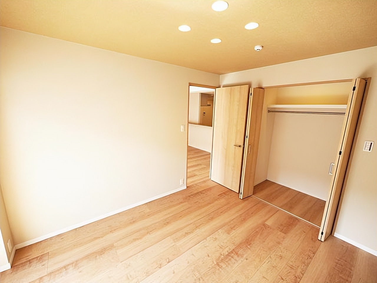 为什么这8种床没人买了,为什么有些家具不好卖