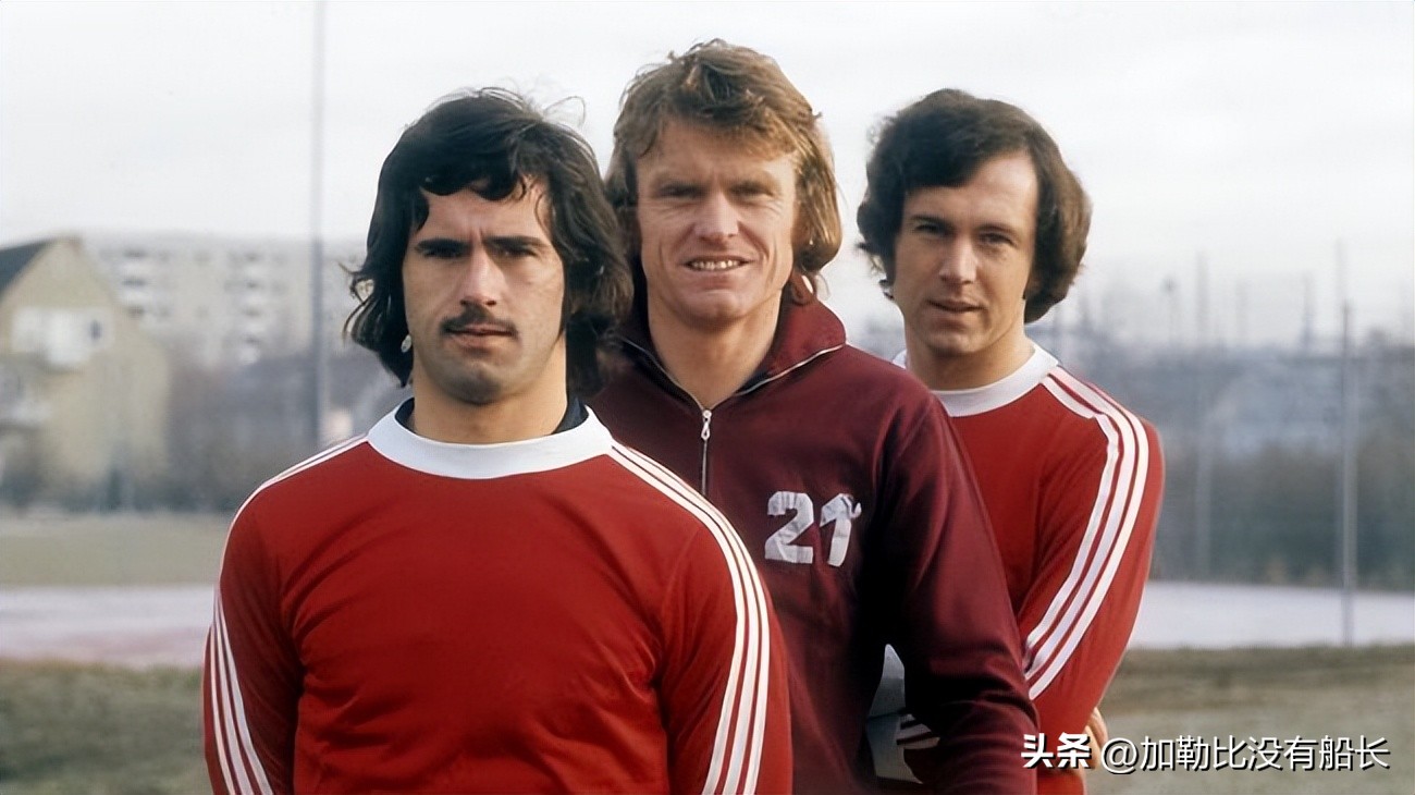 世界足球十大球星退役,世界十大退役球星排名